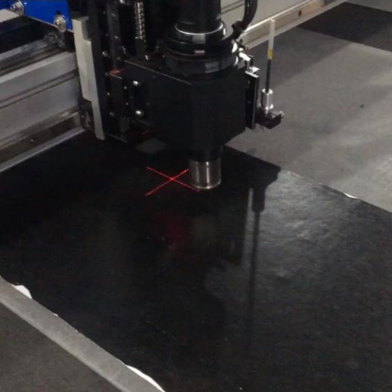 Thin asbestos vibrating knife cutting machine video