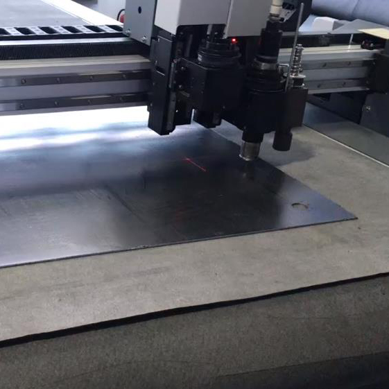 Asbestos gasket vibration knife cutting video