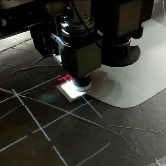 Projection positioning leather cutting video