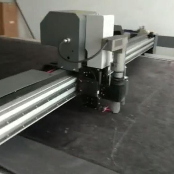 Sofa fabric circular knife high-speed cutting video